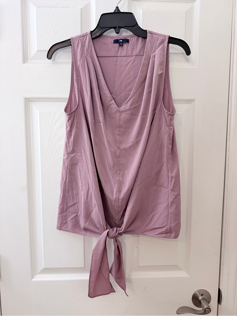Gap pink tied front tank blouse sz S